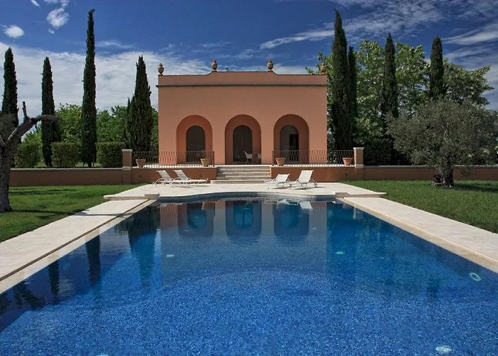 Loggio Winery And Boutique