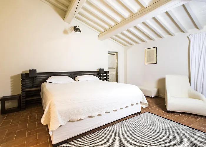 Loggio Winery And Boutique