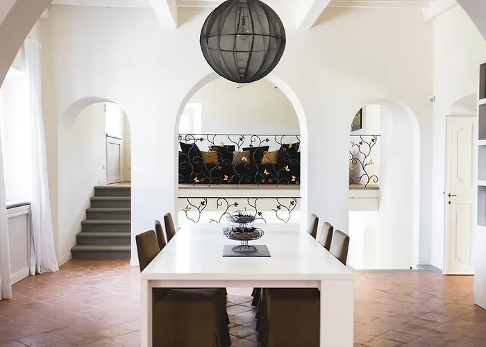 Отель Loggio Winery And Boutique 4*