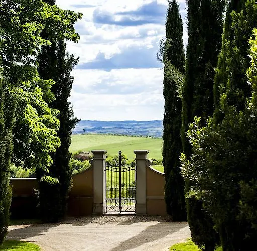 Отель Loggio Winery And Boutique 4*